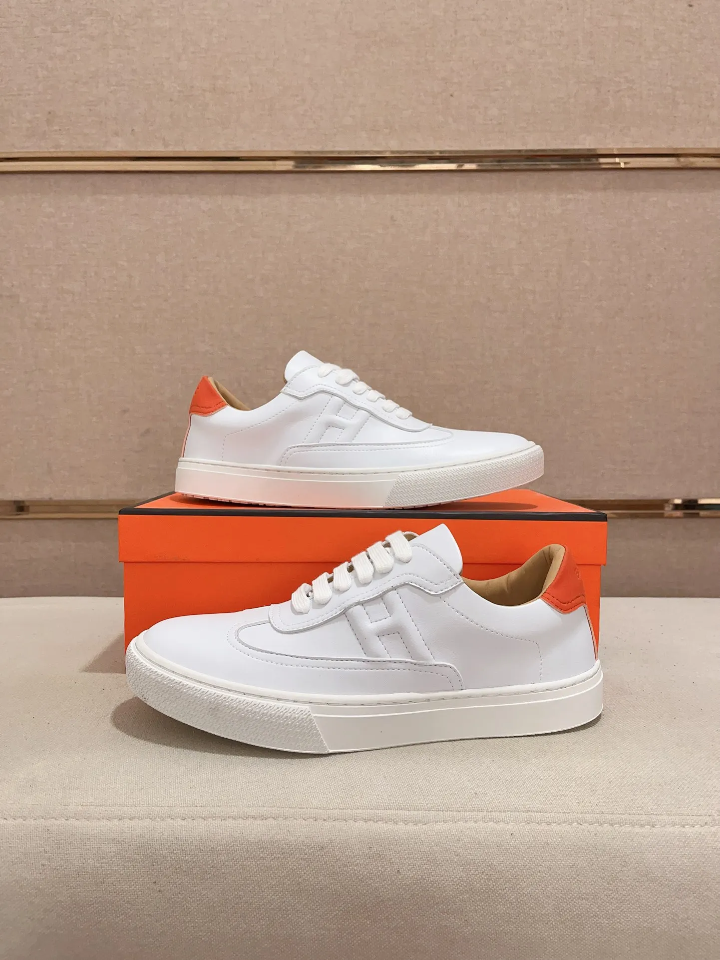 Men's clothing and shoes💰: 400💰《HERMES》【Classic Original Version】Hermès; Top 🔝 Purchasing Agency 🔍🔍Latest 🇺🇸Sold simultaneously at counters, original imported from Italy ▲▲Cow leather▲ ▲Exquisite workmanship (Italian 🇮🇹imported water-dyed 🐂cowhide lining) sole: original sole provided by the original factory, ⚠️exclusive double-layer activity·TPR·rubber·combined molded outsole; Code number: 36-44 (45/46 can be customized, non-refundable)
